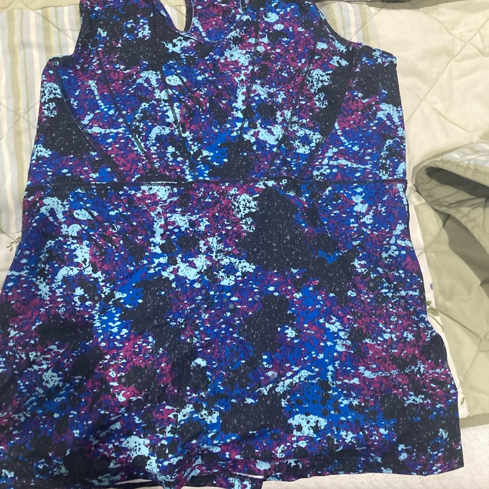 Skirtsports tank